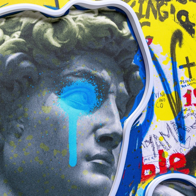 Tableau LED statue antique sur un fond street art - Kare Design