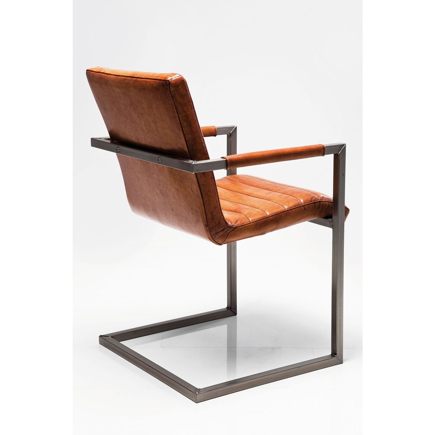 Chaise avec accoudoirs Cantilever Riffle cuir Kare Design