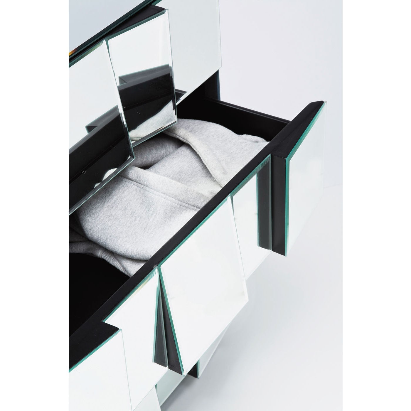 Commode Illusion 4 tiroirs Kare Design