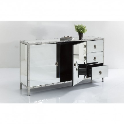 Buffet Rivet Kare Design