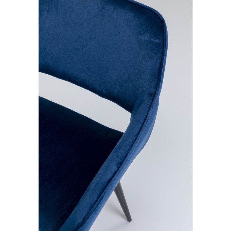 Chaise avec accoudoirs San Francisco velours bleu Kare Design