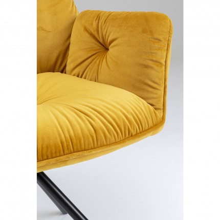 Chaise avec accoudoirs Mila velours jaune Kare Design