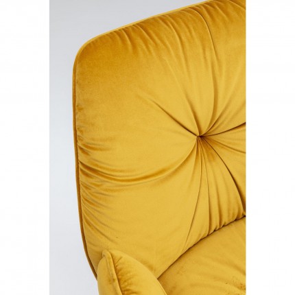 Chaise avec accoudoirs pivotante Mila velours jaune Kare Design