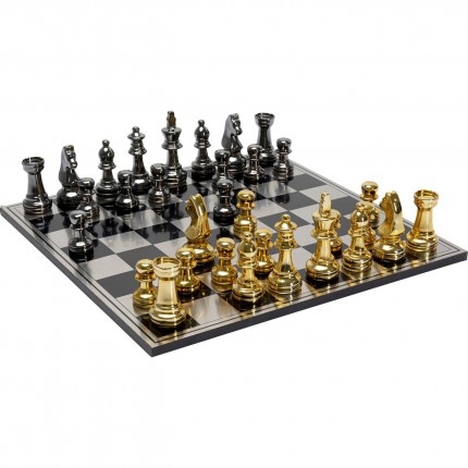 Chess game black vs gold Kare Design