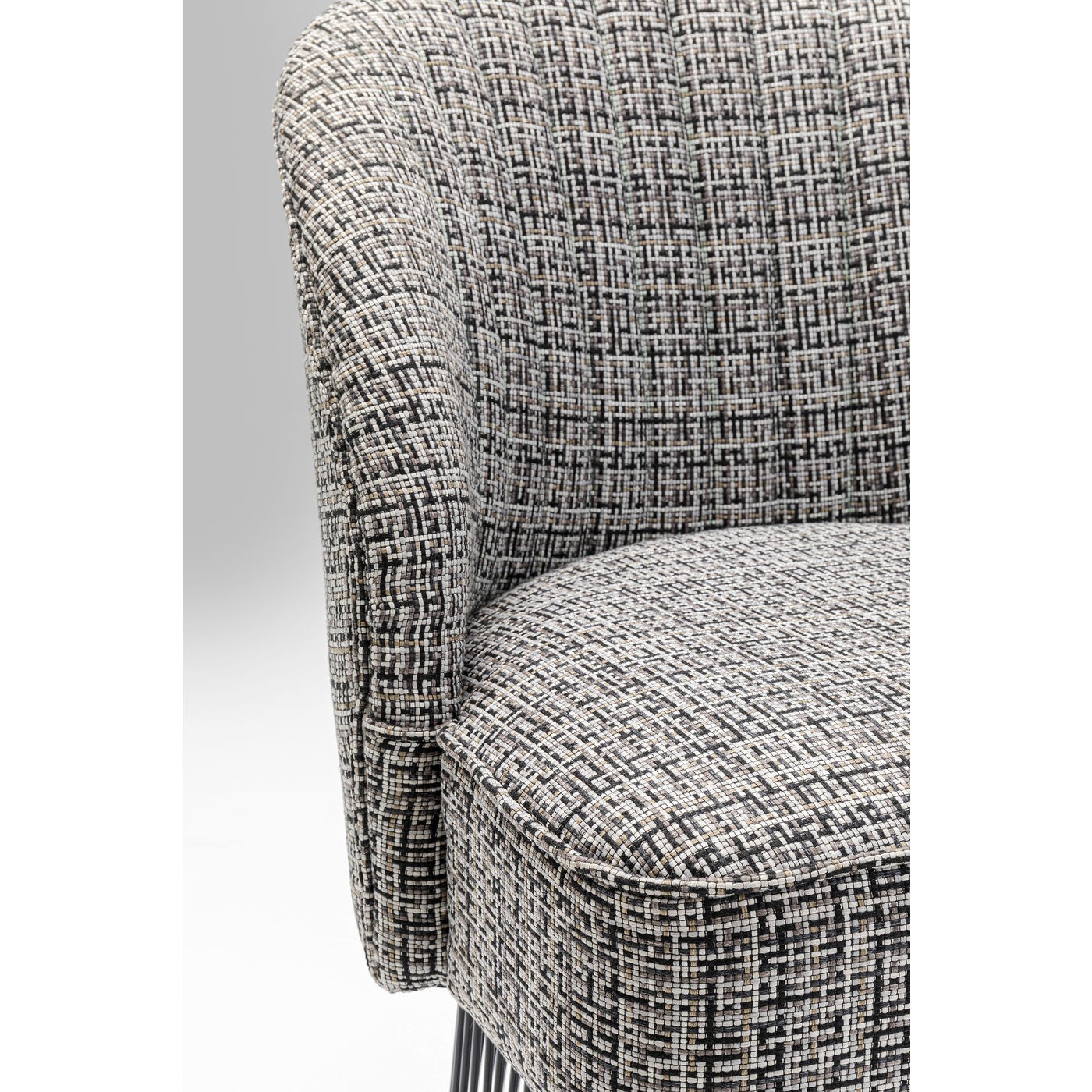 Fauteuil Club Iceland noir et blanc Kare Design