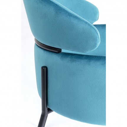 Chaise avec accoudoirs Alexia velours bleu Kare Design