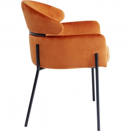 Chaise avec accoudoirs Alexia velours orange Kare Design