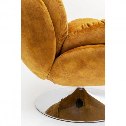 Fauteuil pivotant Cosy velours ocre Kare Design