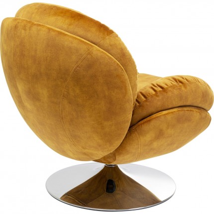 Fauteuil pivotant Cosy velours ocre Kare Design