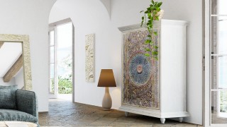 Armoire